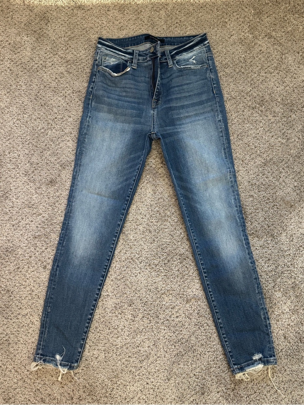 Flying Monkey Women's Skinny Jeans in Faded Blue Wash